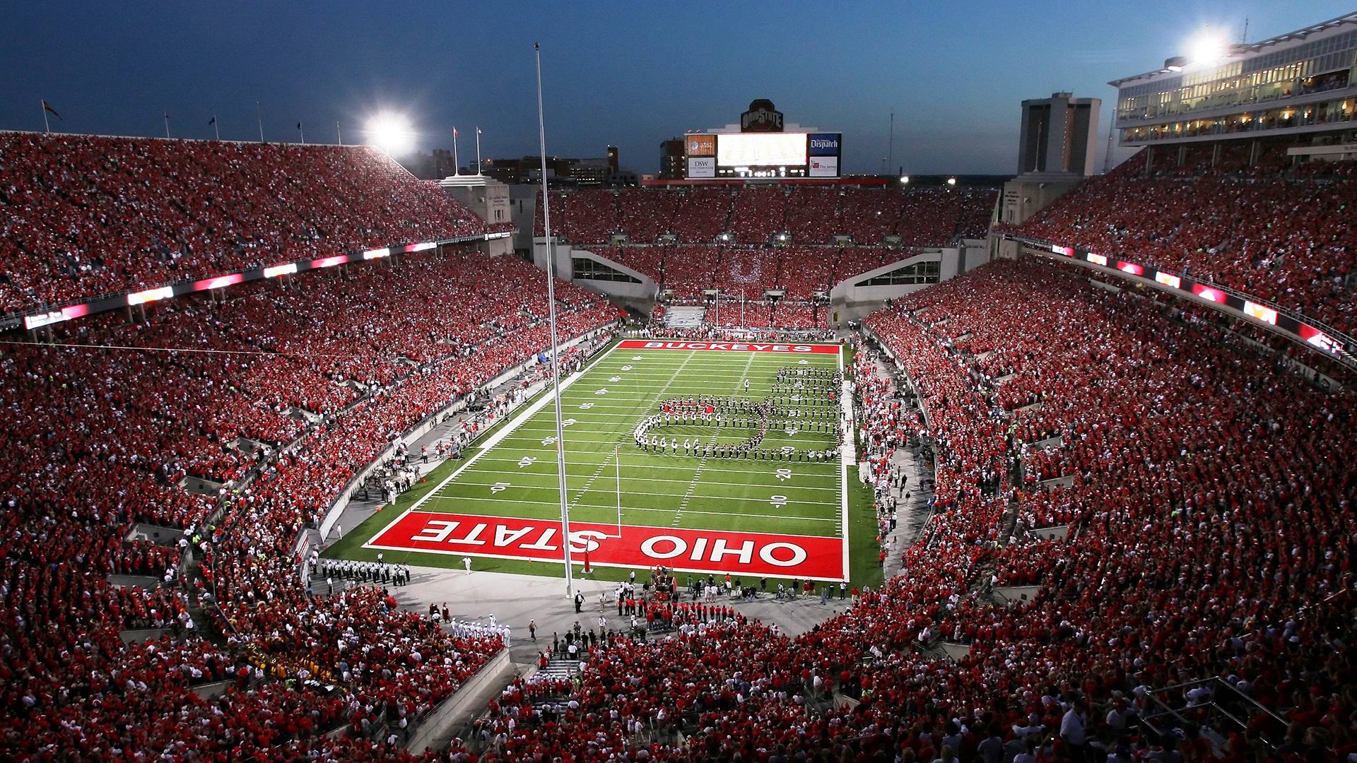 开云体育中国-破局者诞生！雄鹿铁血逆转快船，杰伦·格林东决舞台上演王者接管